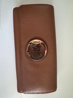 Michael Kors Tan Pebbled Leather Continental Wallet with MK Medallion